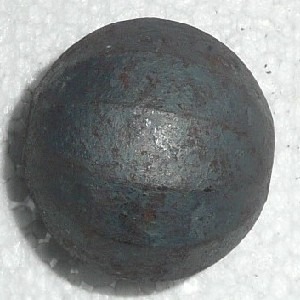 Boule pleine Ø 4cm en fer forgé.