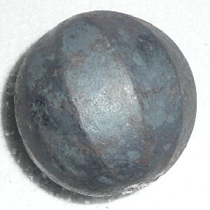 Boule pleine Ø 7cm en fer forgé